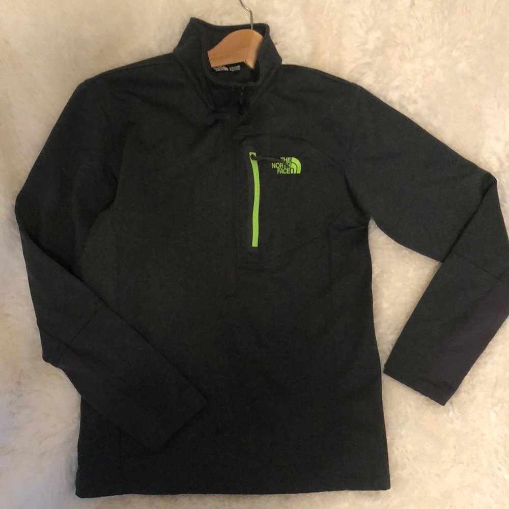 EUC North Face Men’s Pullover Medium